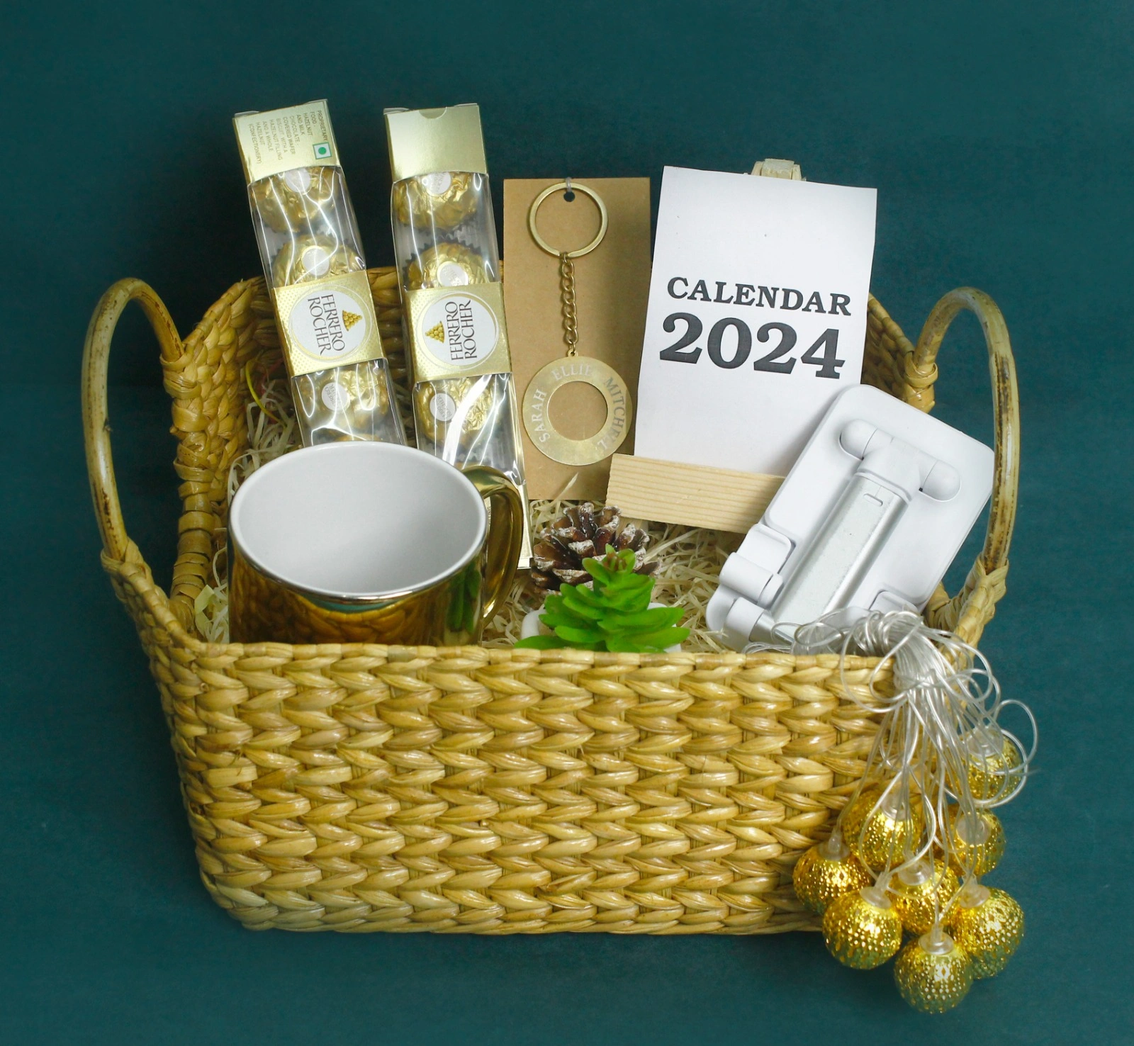 Unique Happy New year gifts Hampers | Happy New Year Gift Box